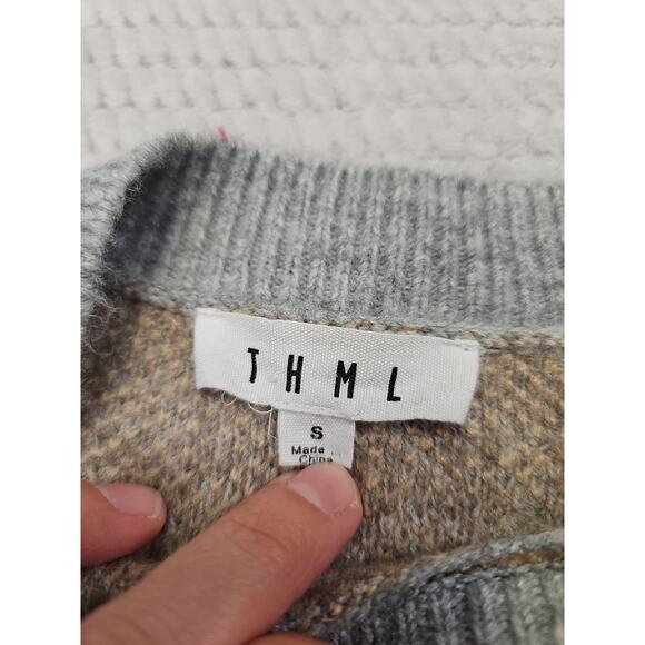THML Sweater Womens Small Gray Camoflauge Pull Over Fuzzy & Warm - Picture 4 of 7